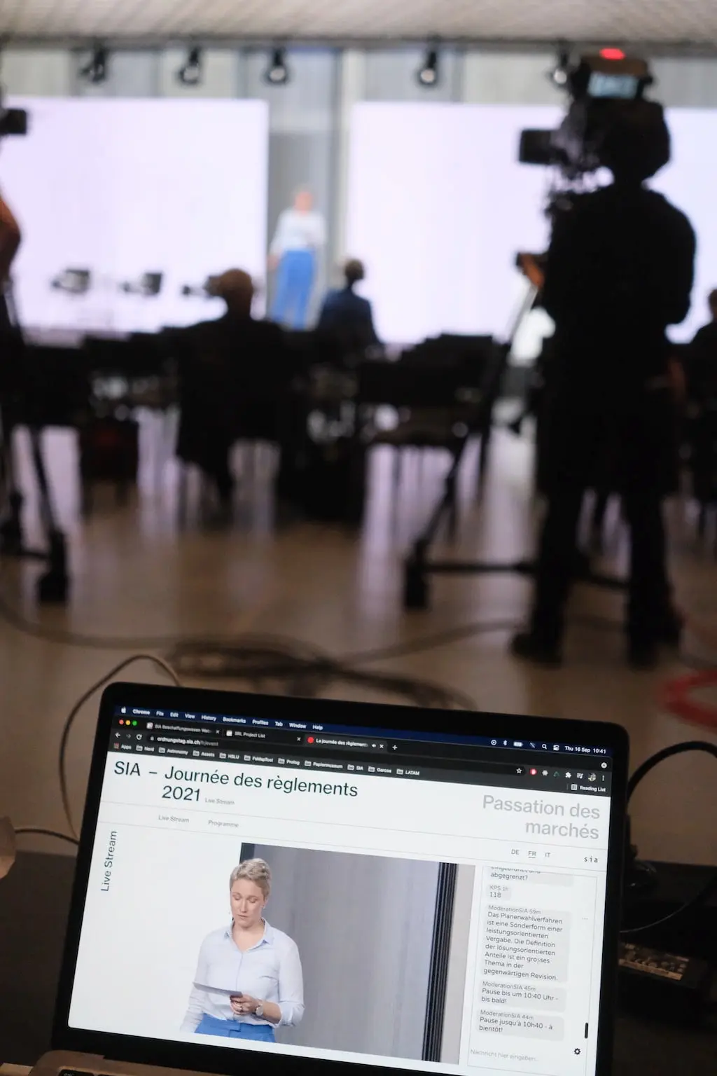 Der Live-Stream der Konferenz wurde dreisprachig simultanübersetzt und über die Website übertragen